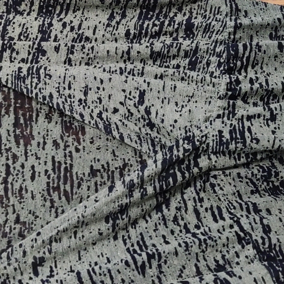 Maurices long top - Picture 2 of 2